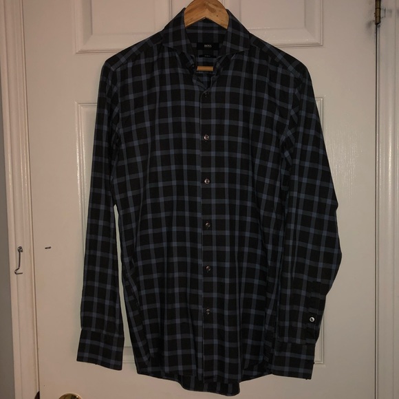 Hugo Boss plaid pattern button-down dress shirt - Picture 1 of 6